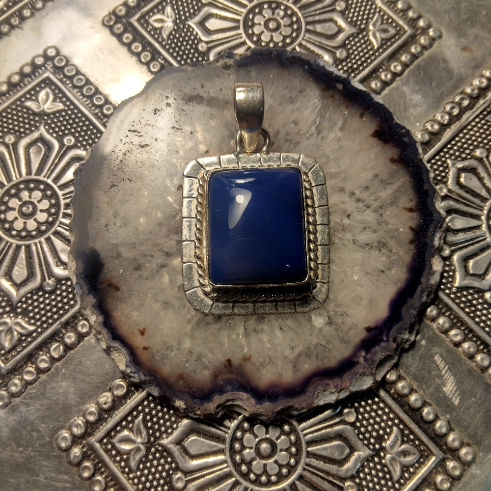 New Lapis Lazuli And Sterling Silver Pendant